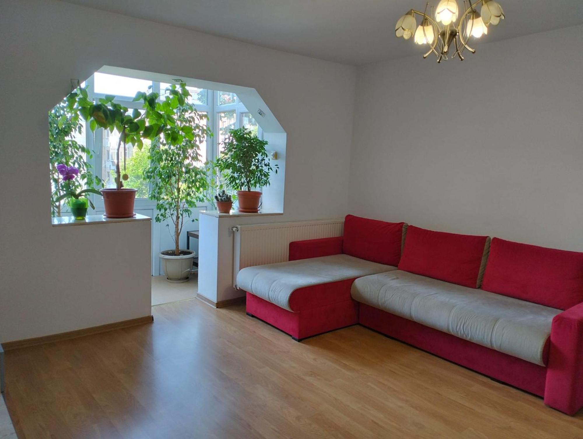 קריובה Apartament 3 Camere De Inchiriat מראה חיצוני תמונה